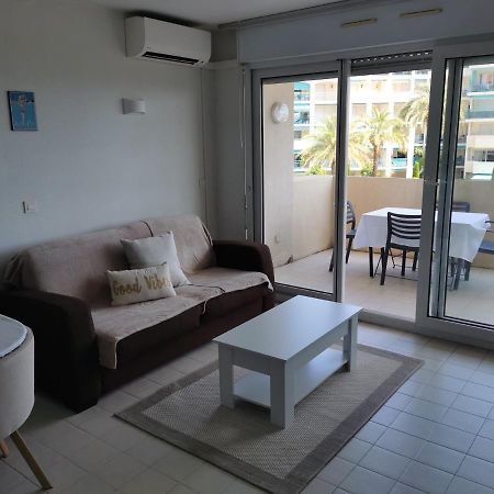 Ferienwohnung Antibes Les Pins 2 Pieces Vue Mer Piscine Parking Exterior foto